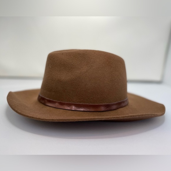 Brown with Metallic Brim Lined Wide Brim Hat - Picture 4 of 6